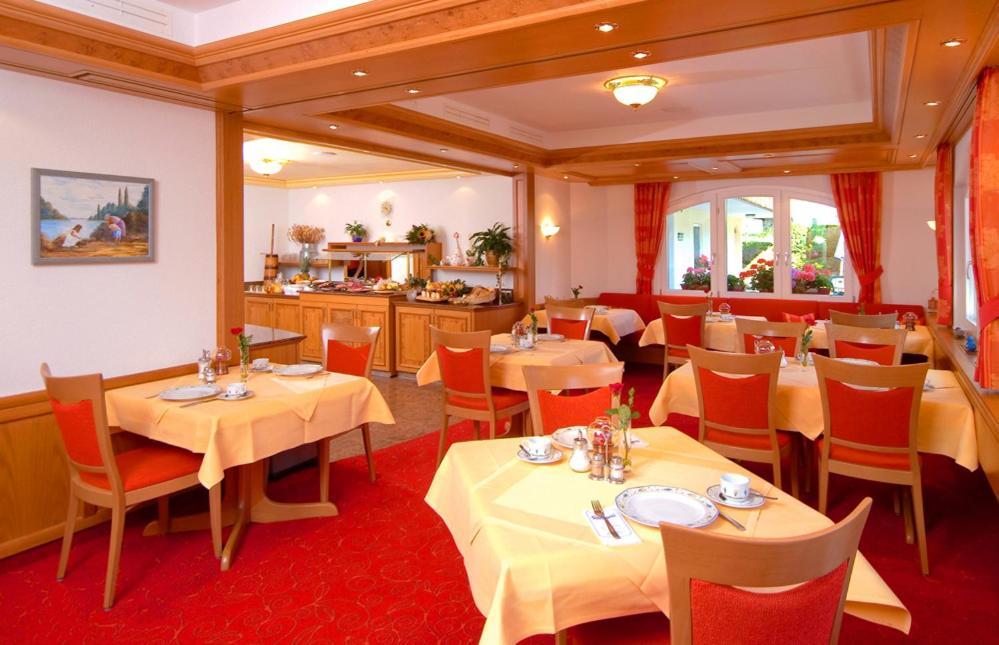 Hotel-Restaurant Sennhuette Im Herzen Des Suedschwarzwalds Kleines Wiesental Eksteriør billede