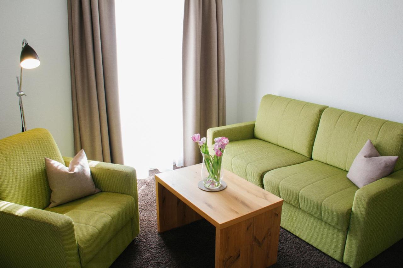 Hotel-Restaurant Sennhuette Im Herzen Des Suedschwarzwalds Kleines Wiesental Eksteriør billede