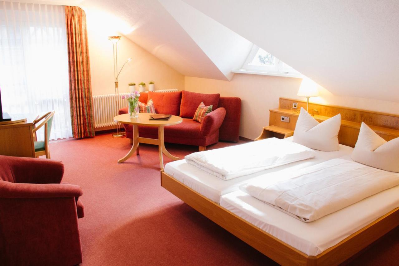 Hotel-Restaurant Sennhuette Im Herzen Des Suedschwarzwalds Kleines Wiesental Eksteriør billede